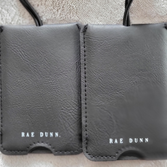 Rae Dunn Travel 2-pack including private ID insert - Picture 4 of 5